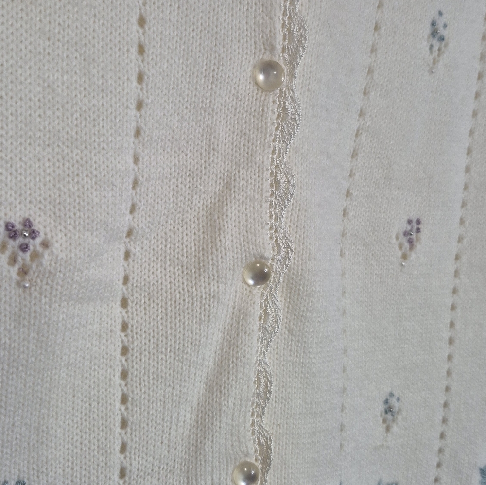 Koret Cream Embroidered Floral Knit Sweater Vest Size XL - Picture 3 of 13